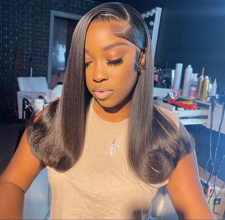 Layered silk straight hair for oval face shape